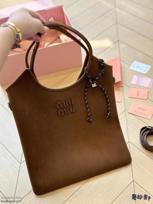 偽物 ブランド 販売最新トレンド2024年コレクション必需品バッグMIUMIU_0_0