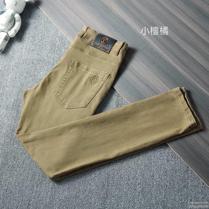 ルイ ヴィトンジーンズSS23極上発売素敵デザイン未入荷ブランド激安 通販 専門_0_4
