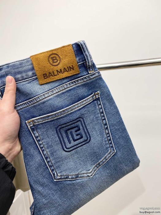 ジーンズBALMAINコピー 商品 ブランドオシャレな印象に人気確定 _0_0