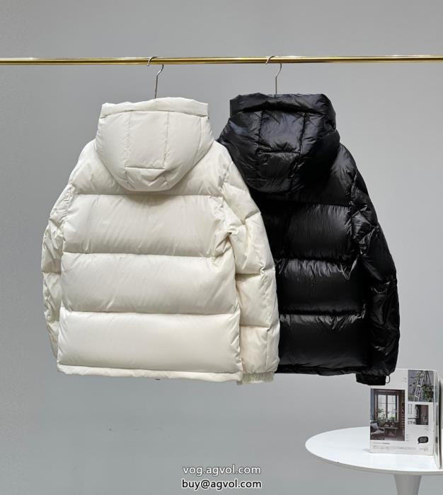 MONCLERダウンジャケット激安 ブランド 通販入荷予定夏に爆発的な人気_0_4