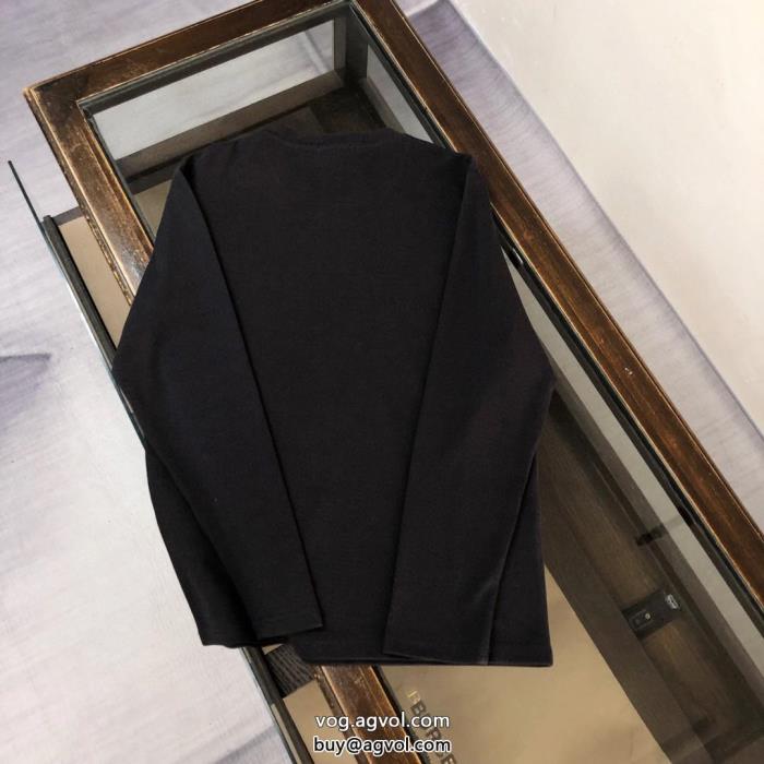 着心地のいいお洒落な印象にモンクレールブランド 激安 長袖Tシャツ_0_4