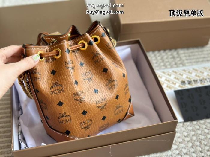 バッグ最新とても可愛い旬の気分を絶妙にMCMブランド コピー 販売 _0_3