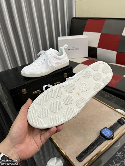 スニーカー偽物 ブランド大変人気素晴らしい2024の新作MONCLER_0_3