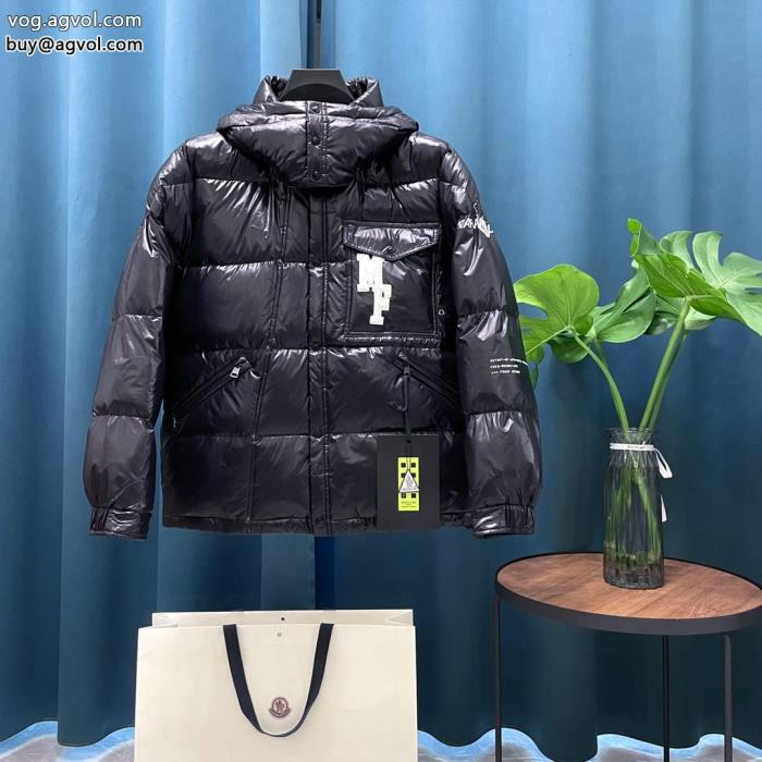人気商品再入荷長く愛用出来る一品MONCLERブランド コピーダウンジャケット_0_4