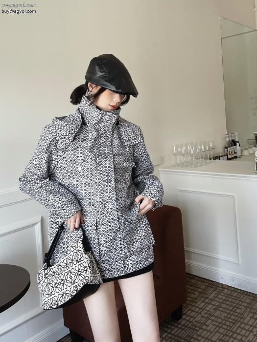 コピー 品 販売コート実用性は勿論速達可　新作速乾超軽量LOEWE_0_4