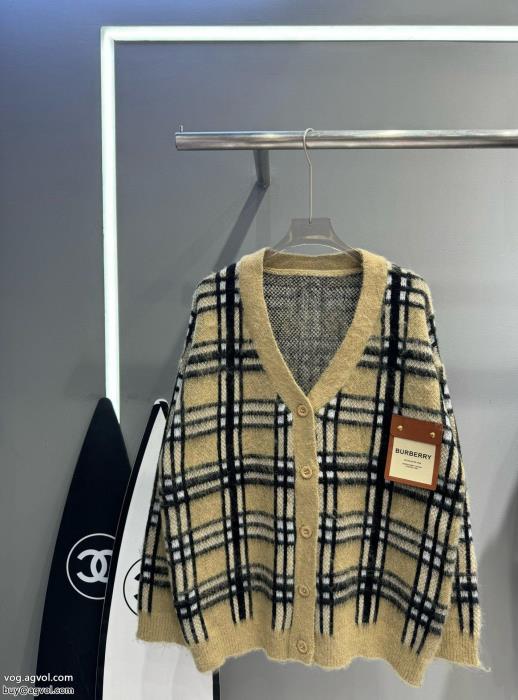 優れものトレンドの最先端にコートブランド レプリカBURBERRY_0_1