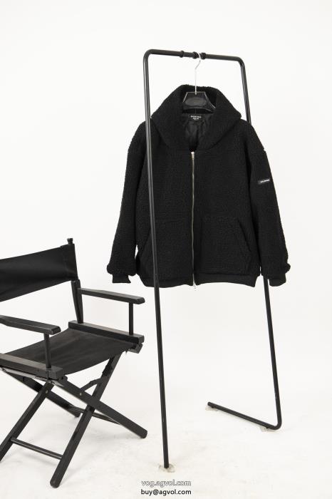 唯一無二の存在オシャレ度アップスーパー コピー  balenciagaコート_0_1
