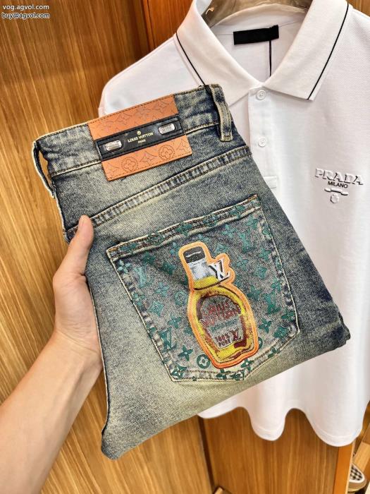 コピー ブランドジーンズ2024季節限定オシャレ上級者にLOUIS VUITTON_0_2