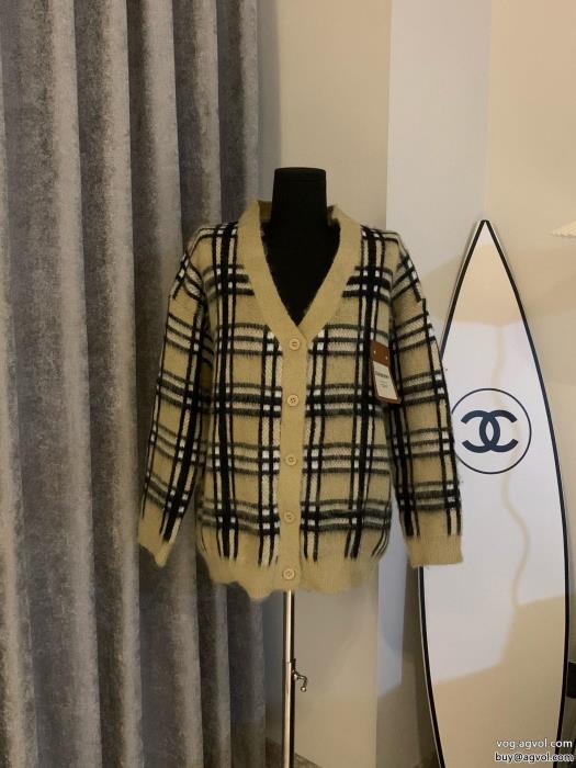 ブランド 偽物 激安 通販BURBERRYコート今夏のお気に入りスタイル在庫あり即発_0_1
