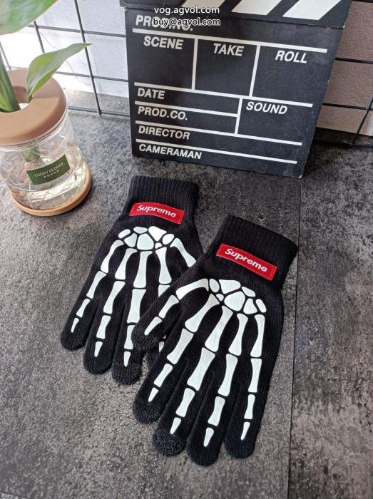 SUPREMEタッチグローブギフト最適期間限定高級感が好評ですブランド 品 コピー_0_1