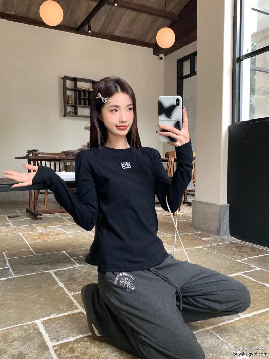 LOEWE長袖Tシャツブランド コピー希少限定23SS 異素材_0_1