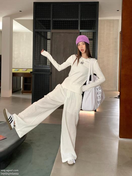 LOEWE長袖Tシャツブランド コピー希少限定23SS 異素材_0_3
