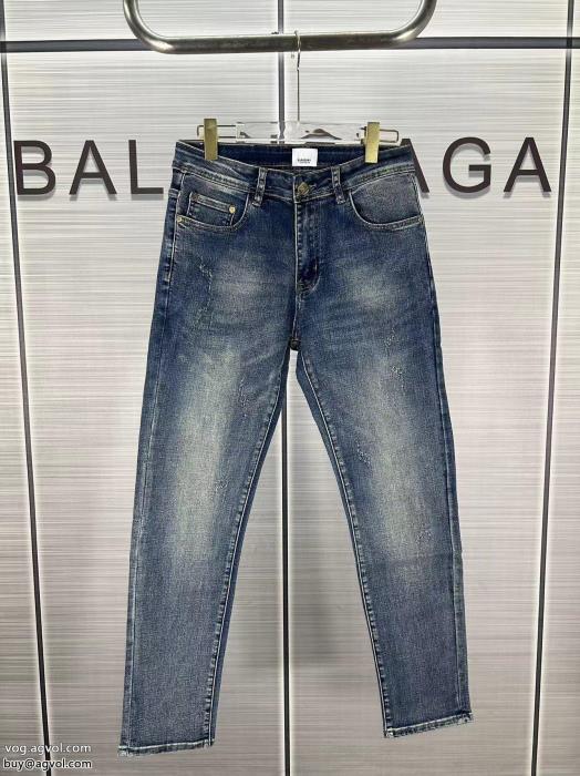 BURBERRYより格上げして今人気の秘訣ジーンズコピー 品 販売_0_0