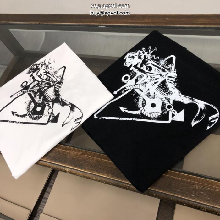 プラダコピー ブランド 通販新色入荷お洒落さんの愛用率が高い半袖Tシャツ_0_1