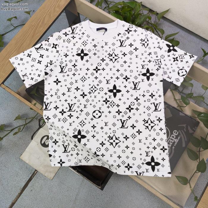 スーパー コピー 通販 優良半袖Tシャツ大人の色味幅広く使えるルイ ヴィトン_0_3