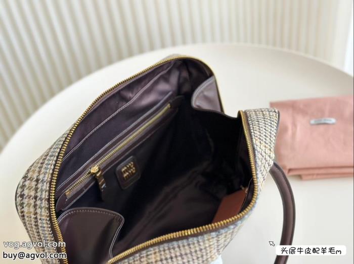2024人気新作が登場オシャレ度アップブランド スーパー コピー 優良MIUMIUバッグ_0_2