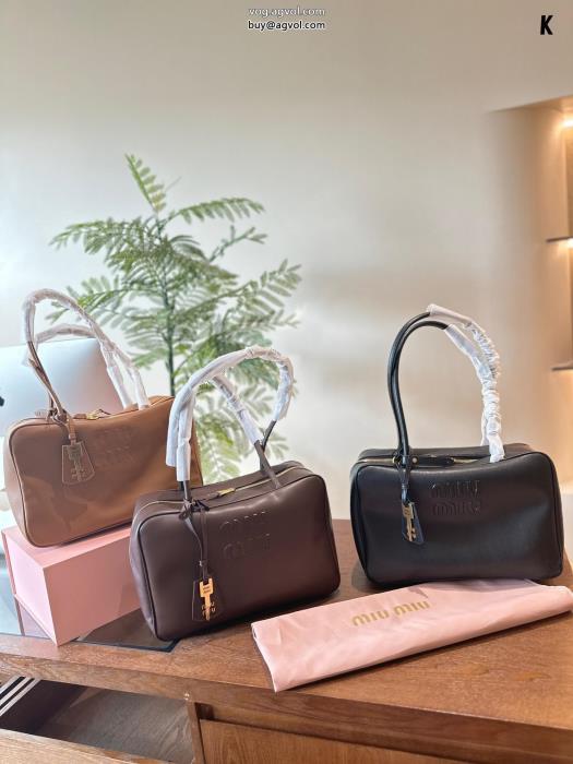 ブランド 品 コピーバッグブランドスタイルが継続的に人気新色入荷MIUMIU_0_1