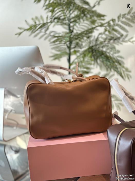 ブランド 品 コピーバッグブランドスタイルが継続的に人気新色入荷MIUMIU_0_4