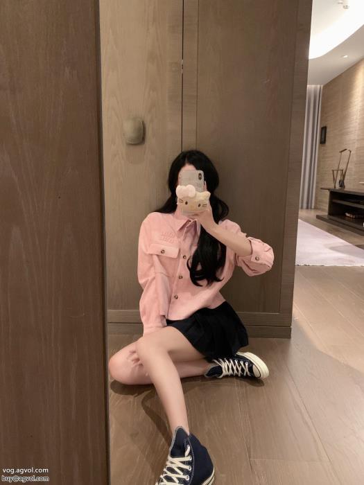 MIUMIU通勤の定番完売必須☆お早めにコートブランド 品 スーパー コピー_0_3
