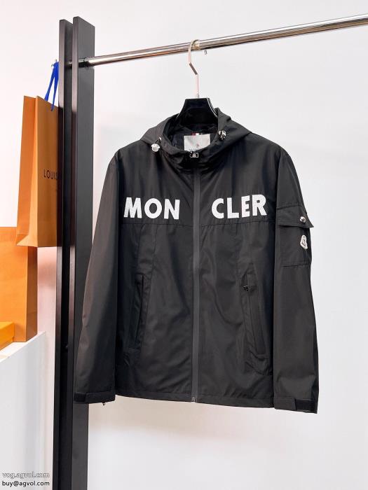 コートブランド レプリカMONCLER清涼感とカジュアルスタイルキュートな印象_0_0