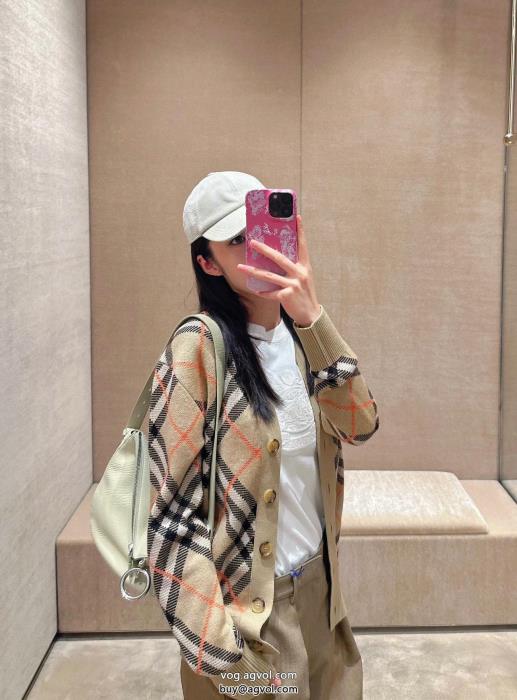 コート少量入荷☆限定モデル即日対応BURBERRYブランド コピー 優良_0_1