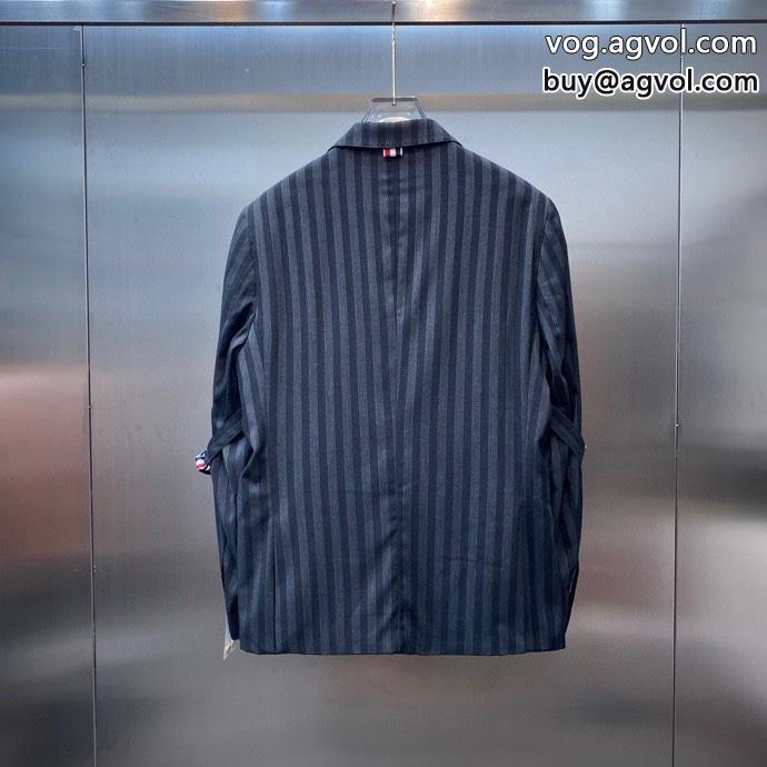 ブランド コピー 専門コート最旬のスタイル意外と相性がいいTHOM BROWNE_0_0