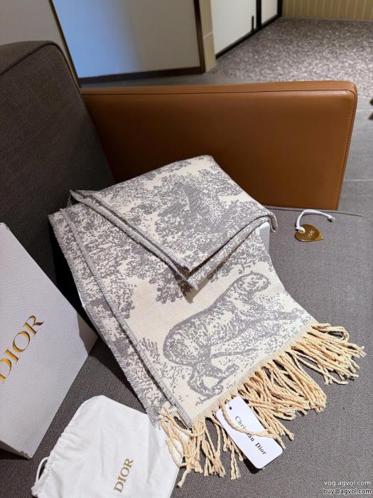 万能アイテム毎日に上質を 激安 ブランドマフラーDIOR_0_2
