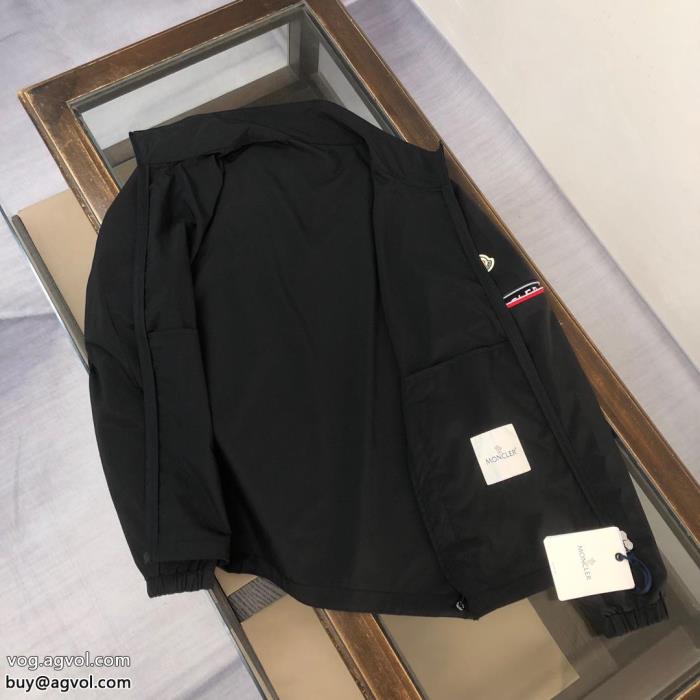 ジャケット意外と相性がいい透け感優しいMONCLERコピー 品 販売_0_1