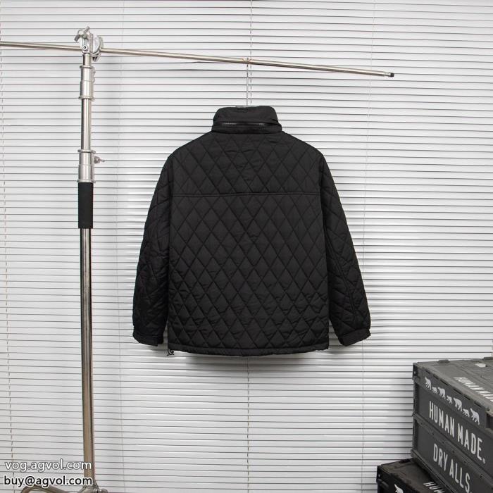 ブランド コピー 専門BURBERRY先行販売清潔感の高い新品ダウンジャケット_0_1