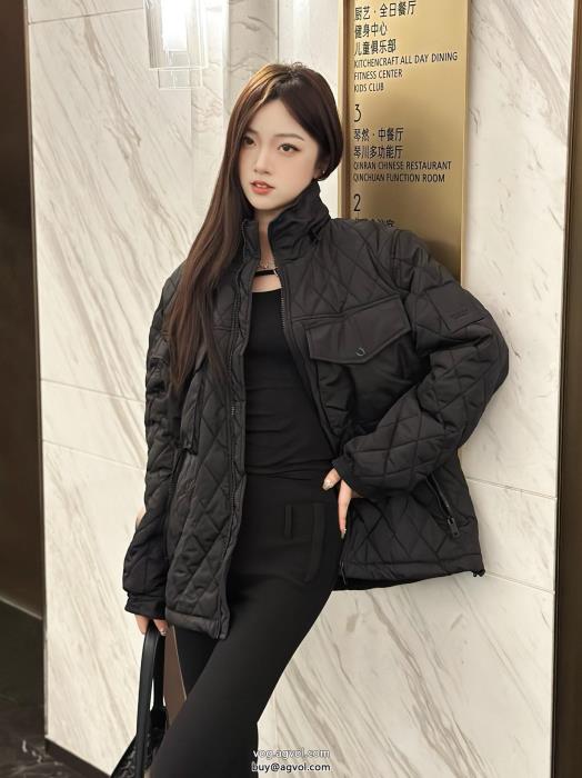 ブランド コピー 専門BURBERRY先行販売清潔感の高い新品ダウンジャケット_0_3