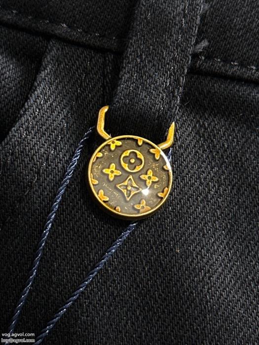 ブランド コピー 専門20242024新作今流行ジーンズLOUIS VUITTON_0_2