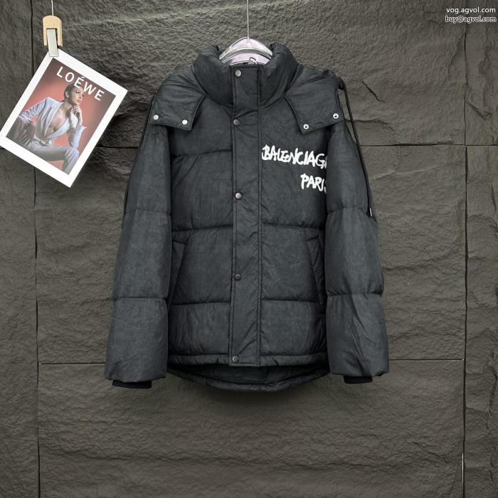 ダウンジャケットコピー 品 販売高級感ある人気沸騰中balenciaga_0_2