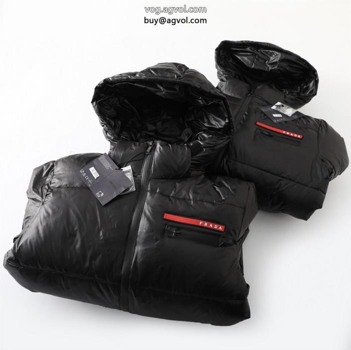 PRADAコピー 品 ブランド爽快感が絶妙にマッチ2024SSコレクションに新着ダウンジャケット_0_3