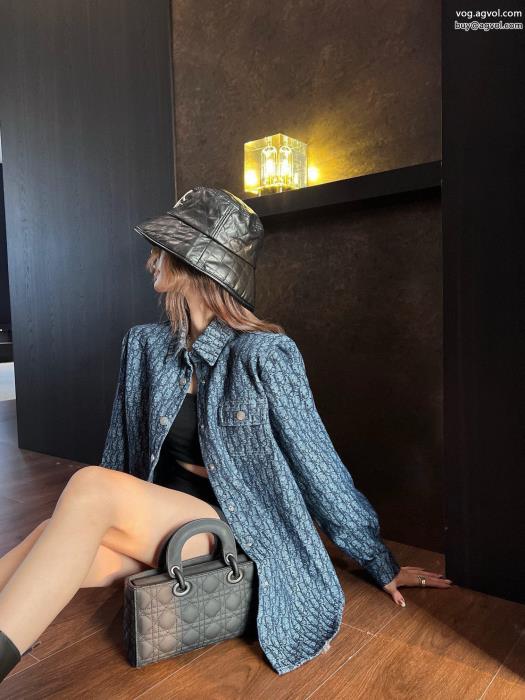 ブランド コピー 通販上質感清潔感の高い新品ディオールコート_0_2
