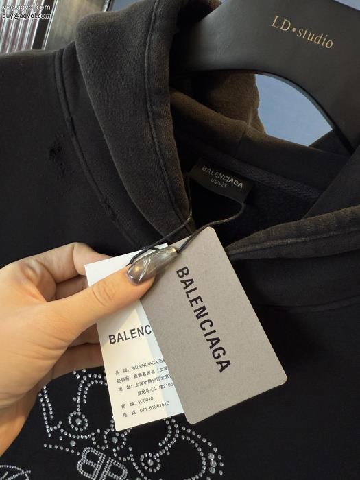 balenciagaパーカー最新人気　話題沸騰中スペシャルプライスブランド コピー_0_3