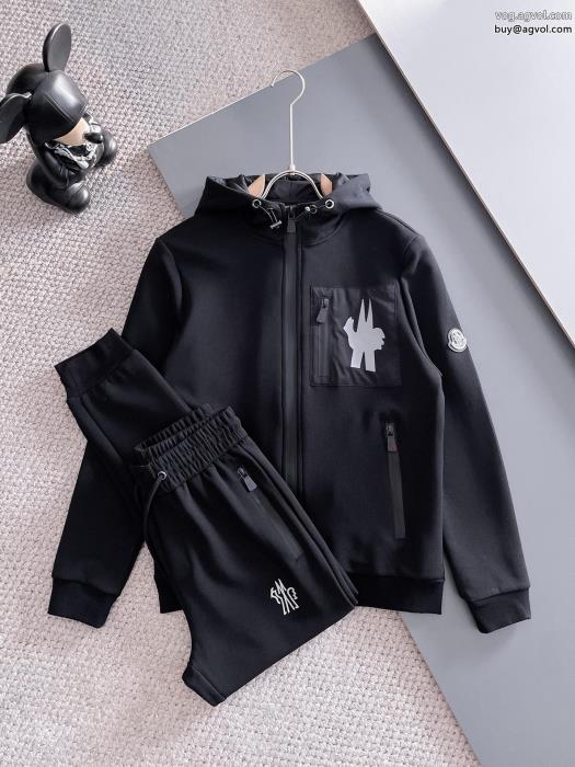 セットMONCLER大人っぽい今年のトレンドカラーコピー ブランド 販売_0_4