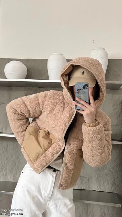 定番人気のモデル2024最新コラボ　完売間近ブランド 偽物 通販コートMONCLER_0_1