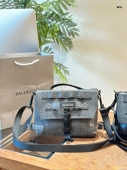 2024年春限定 永遠の定番岩ちゃん愛用balenciagaブランド 偽物バッグ_0_1