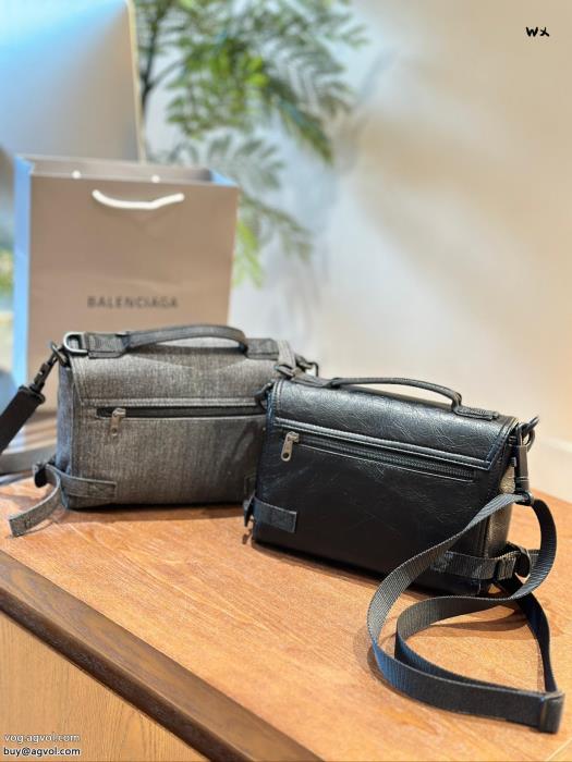 2024年春限定 永遠の定番岩ちゃん愛用balenciagaブランド 偽物バッグ_0_3