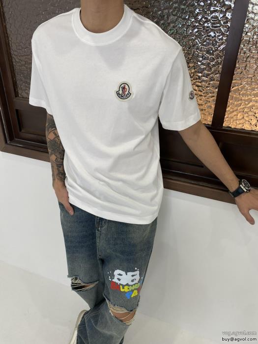 希少なアイテムファッションの最先端！半袖Tシャツコピー 商品 ブランドMONCLER_0_0