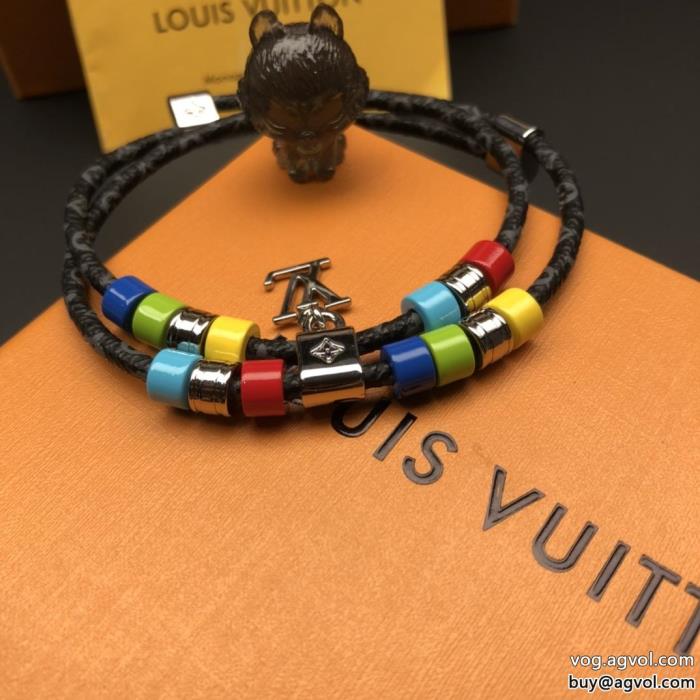 偽物 ブランド 激安夏の涼しい人気新作風合いが魅力LOUIS VUITTON腕輪_0_0