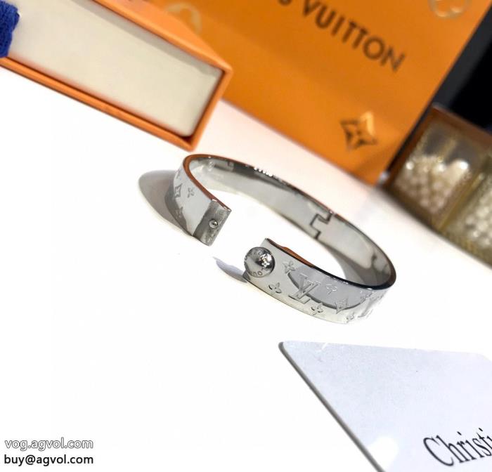偽物 通販 腕輪大人の色気を印象に通気性のいいLOUIS VUITTON_0_2
