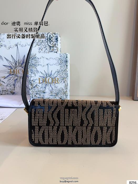 スーパー コピー 通販使い勝手の良さ使い勝手の良いバッグDIOR_0_3