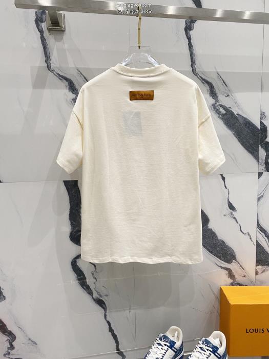 春の新生活涼しげに演出ブランド コピー 通販半袖TシャツLOUIS VUITTON_0_4