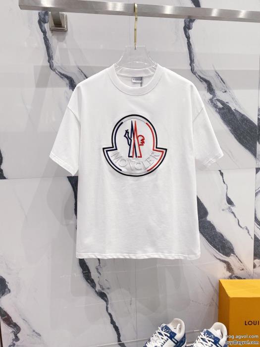 半袖Tシャツ2024シーズン継続トレンド新着話題沸騰MONCLERブランド コピー s 級_0_1