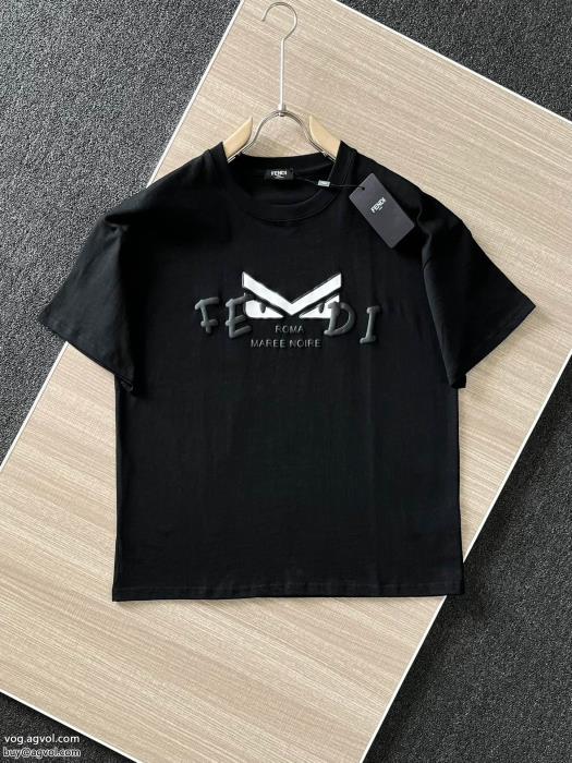 都会的な印象のスタイル憧れブランド半袖Tシャツスーパー コピー 安心FENDI_0_2