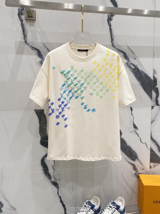 LOUIS VUITTONコピー ブランド 通販半袖Tシャツシンプル使える限定デザイン_0_0