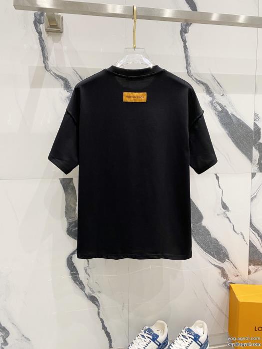 ルイ ヴィトン先取り2024限定新作正規品保証232024半袖Tシャツブランド アクセサリー 激安_0_2