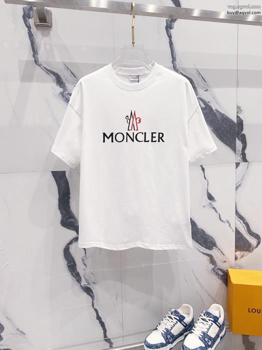 2024を感じさせる存在感は抜群半袖TシャツMONCLERコピー 通販_0_0