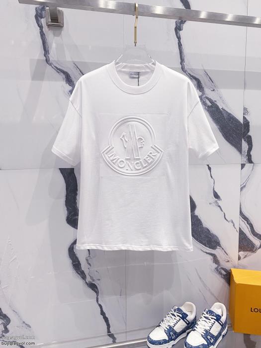スーパー コピー 安心海外大人気爆発的人気モンクレール半袖Tシャツ_0_0